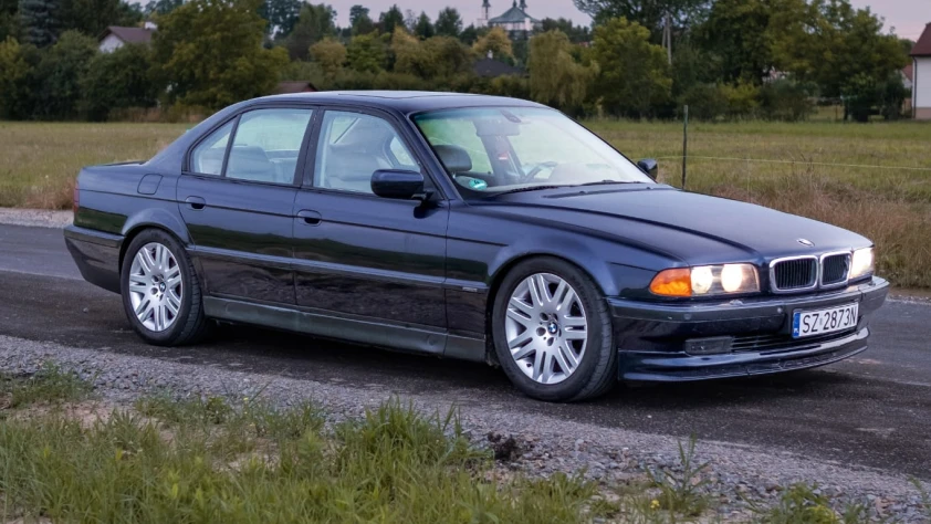 BMW Seria 7 735iA 1996 - zdjęcie dodatkowe nr 1