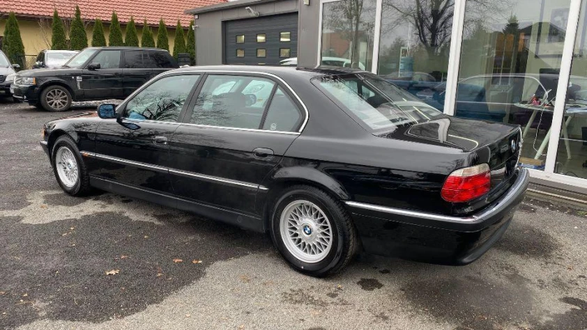 BMW Seria 7 E38 740i  1998 - zdjęcie dodatkowe nr 6