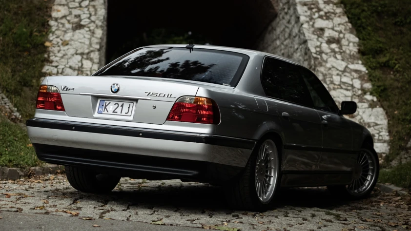 BMW Seria 7 750iL 1999 - zdjęcie dodatkowe nr 5