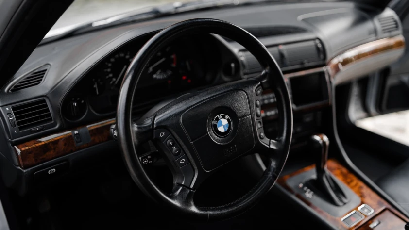 BMW Seria 7 750iL 1999 - zdjęcie dodatkowe nr 7