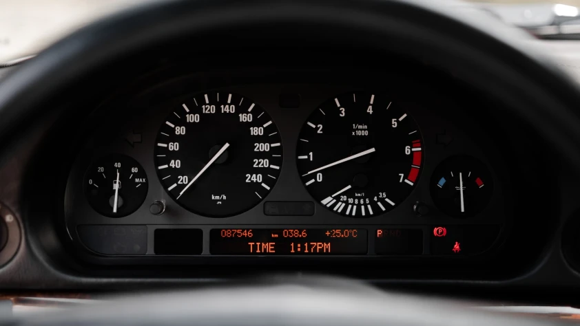 BMW Seria 7 750iL 1999 - zdjęcie dodatkowe nr 8