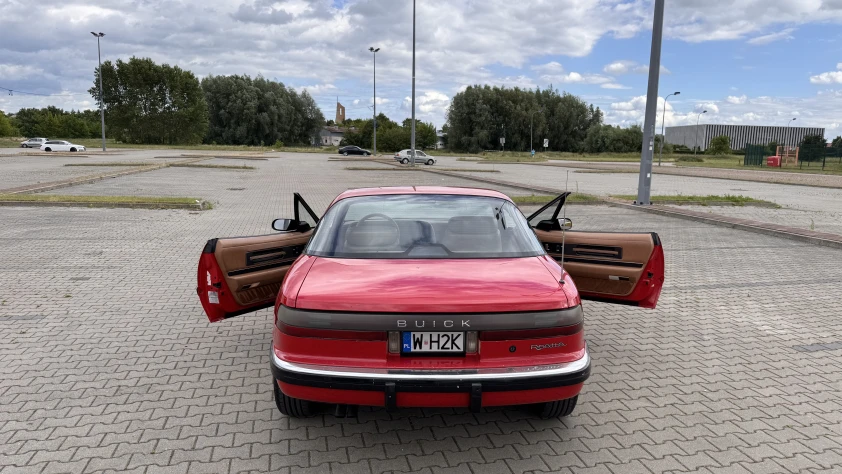 Buick Reatta 1991 - zdjęcie dodatkowe nr 17