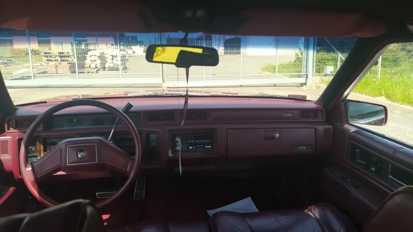 Cadillac DeVille Gold 4.6v6 1989 - zdjęcie dodatkowe nr 1