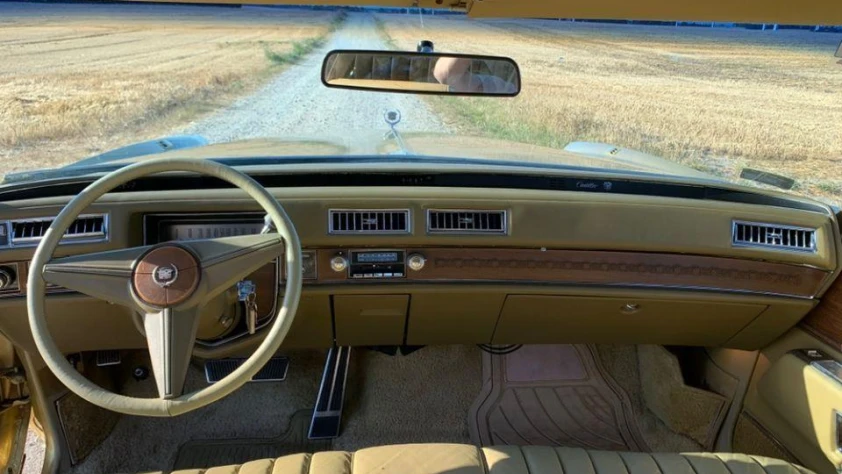 Cadillac Eldorado 1976 - zdjęcie dodatkowe nr 14