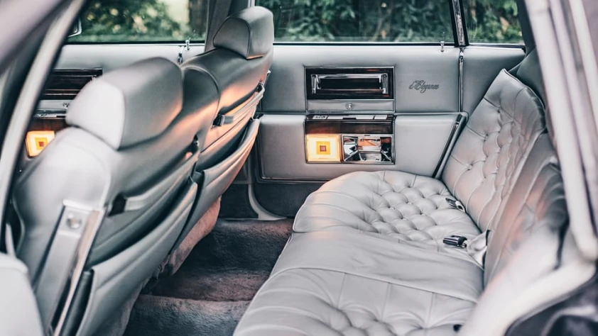 Cadillac Fleetwood 1986 - zdjęcie dodatkowe nr 3