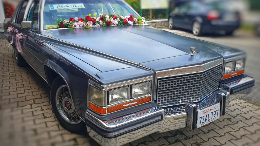 Cadillac Fleetwood 1986 - zdjęcie dodatkowe nr 4
