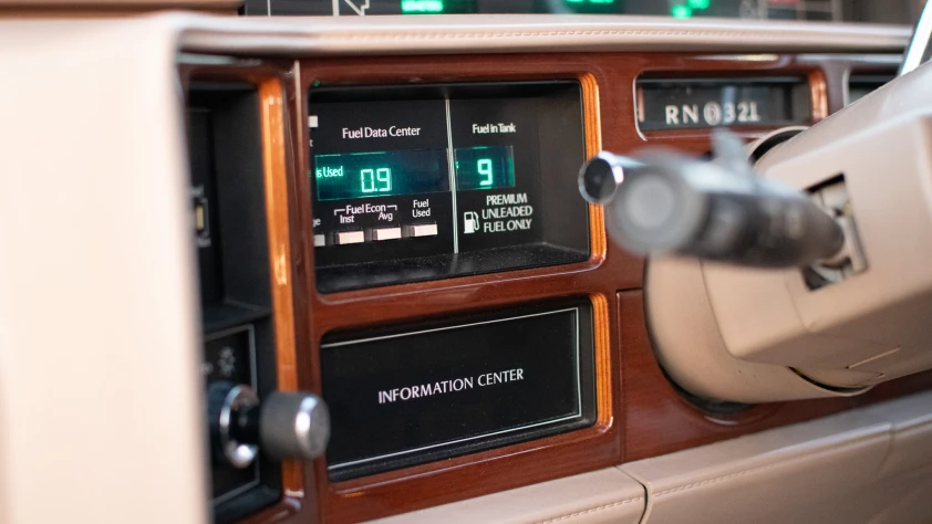 Cadillac Fleetwood Sixty Special 1991 - zdjęcie dodatkowe nr 9