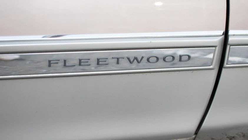 Cadillac Fleetwood Sixty Special 1991 - zdjęcie dodatkowe nr 12