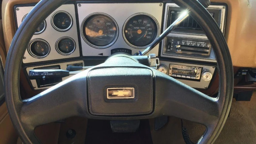 Chevrolet Silverado 1980 - zdjęcie dodatkowe nr 26