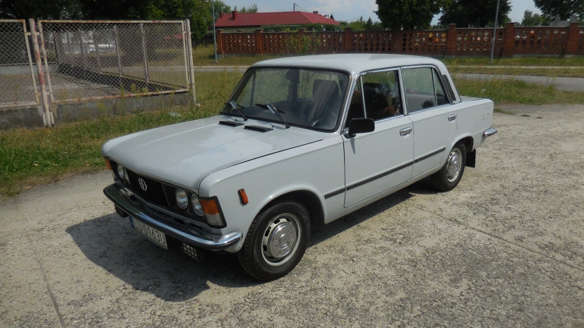 Fiat 125p 1988 - zdjęcie główne