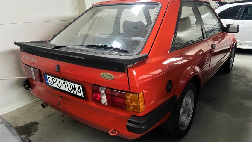 Ford Escort XR3i 1983 - zdjęcie dodatkowe nr 1