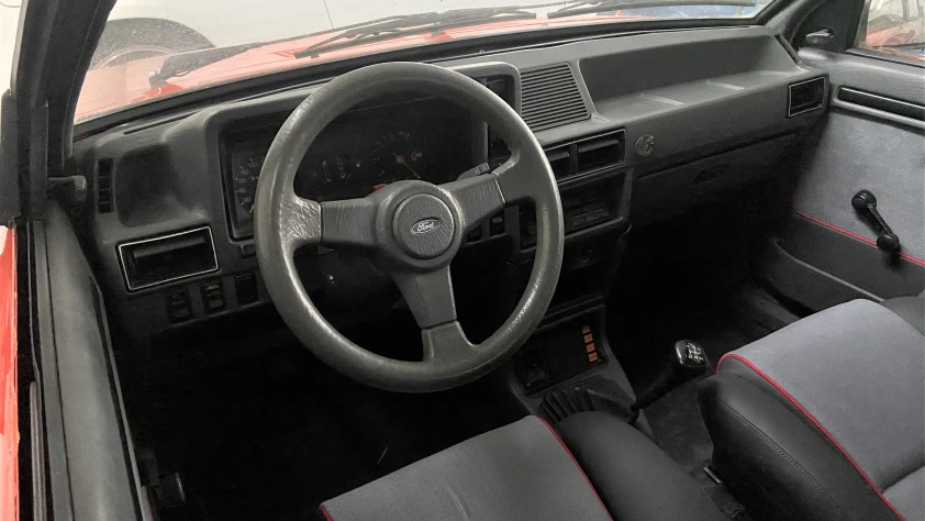 Ford Escort XR3i 1983 - zdjęcie dodatkowe nr 2