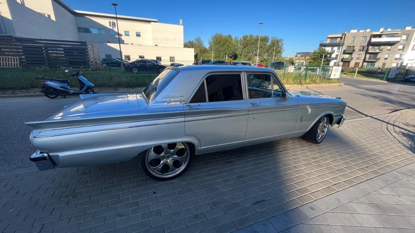 Ford Fairlane 500 COBRA 1963 - zdjęcie główne