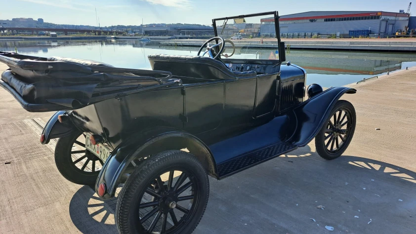 Ford Model T 1924 - zdjęcie dodatkowe nr 3