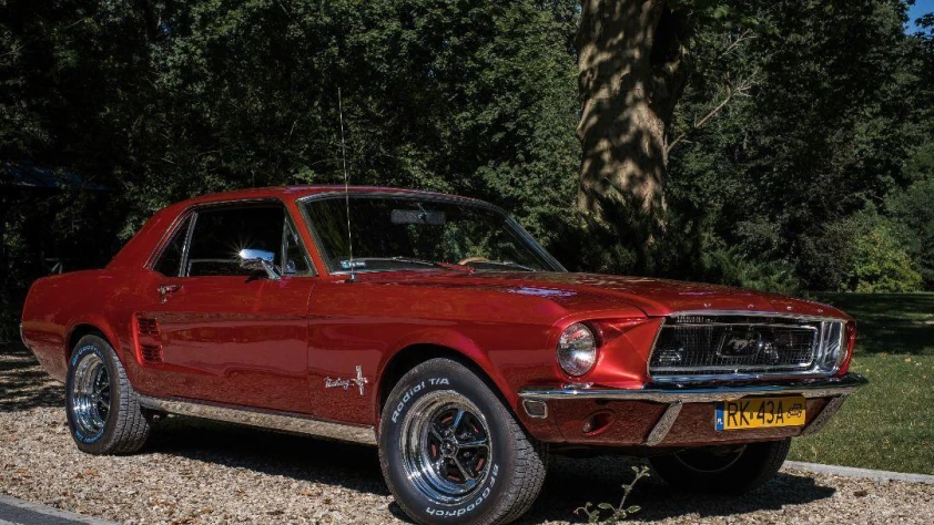 Ford Mustang 1968 - zdjęcie główne