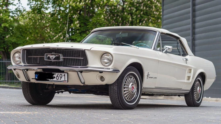 Ford Mustang 1967 - zdjęcie główne