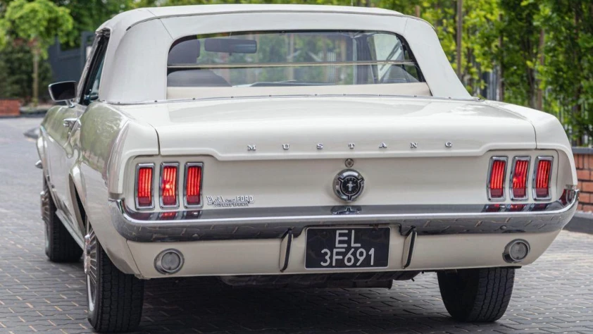 Ford Mustang 1967 - zdjęcie dodatkowe nr 13