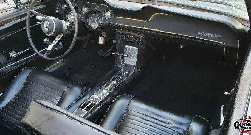 Ford Mustang Convertible 1967 - zdjęcie dodatkowe nr 10