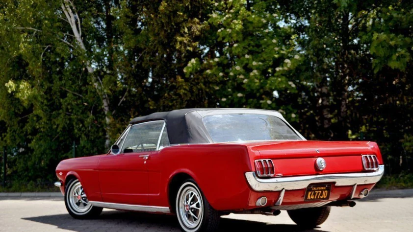 Ford Mustang Convertible 1966 - zdjęcie dodatkowe nr 5