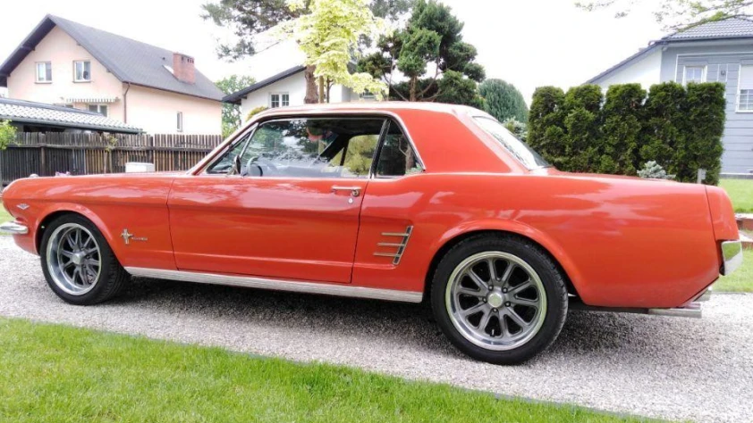 Ford Mustang Coupe 1966 - zdjęcie dodatkowe nr 3