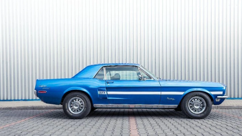 Ford Mustang GT California 1968 - zdjęcie główne