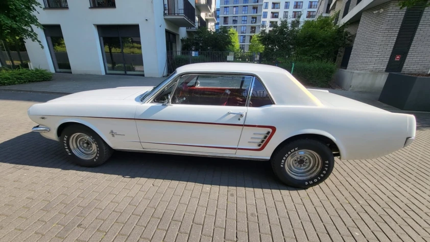 Ford Mustang I COUPE - 1966