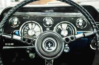 Ford Mustang V8 1967 - zdjęcie dodatkowe nr 1