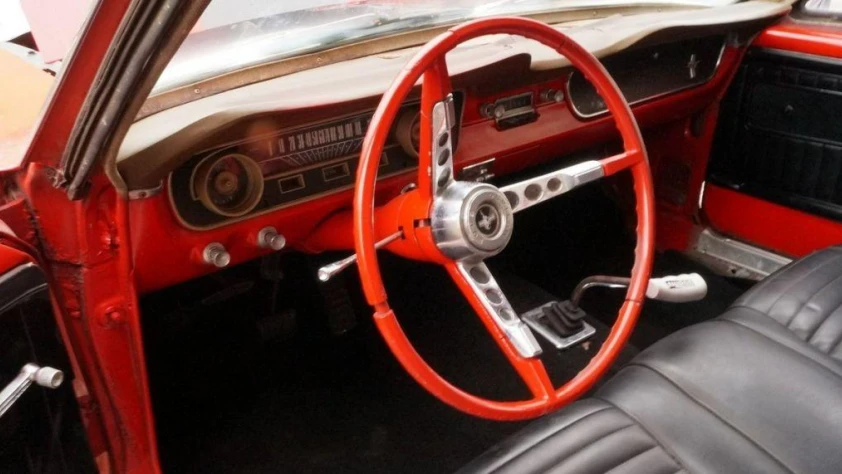 Ford Mustang V8 C-code 1965 - zdjęcie dodatkowe nr 23