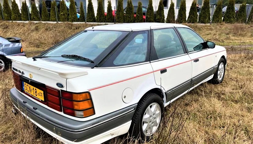 Ford  Scorpio 2.9i Ghia 1987 - zdjęcie dodatkowe nr 1