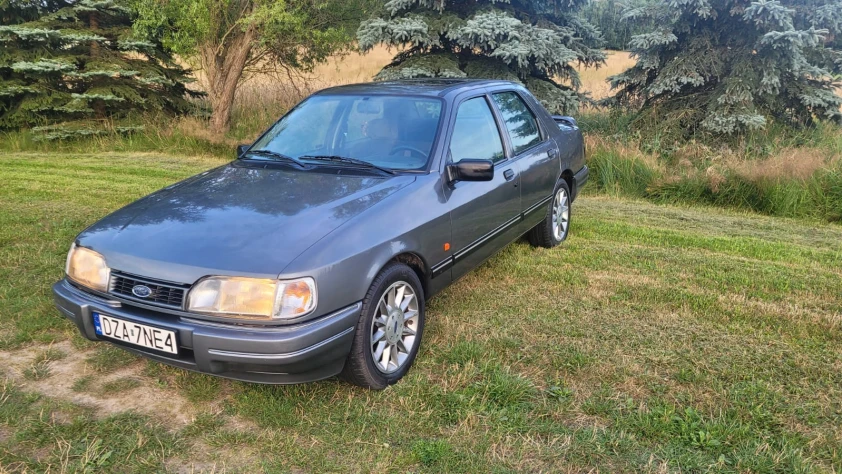 Ford Sierra 2 1990 - zdjęcie główne