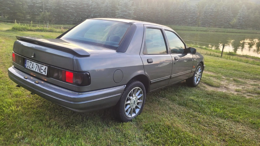 Ford Sierra 2 1990 - zdjęcie dodatkowe nr 3