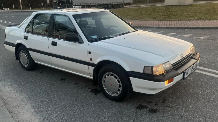 Honda Accord 2.0i 16V-4W ALB 1989 - zdjęcie dodatkowe nr 3