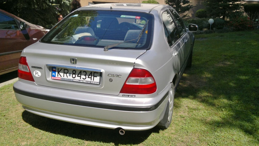 Honda Civic VI 1998 - zdjęcie dodatkowe nr 2