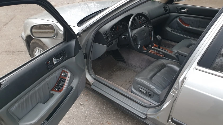 Honda Legend 3.2 KA7 sedan 1993 - zdjęcie dodatkowe nr 9