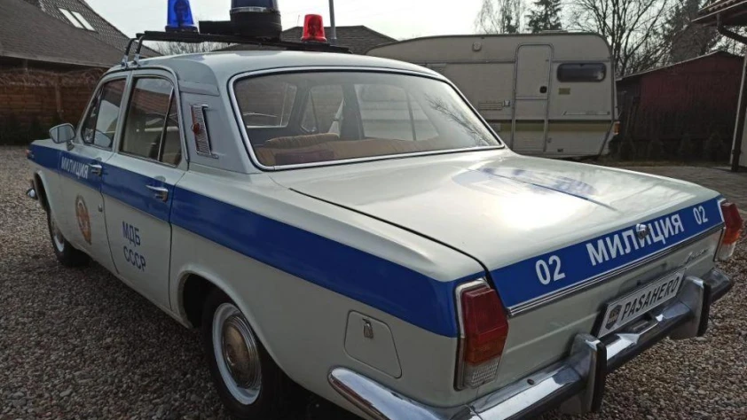 GAZ 24 Wołga 1983 - zdjęcie dodatkowe nr 4