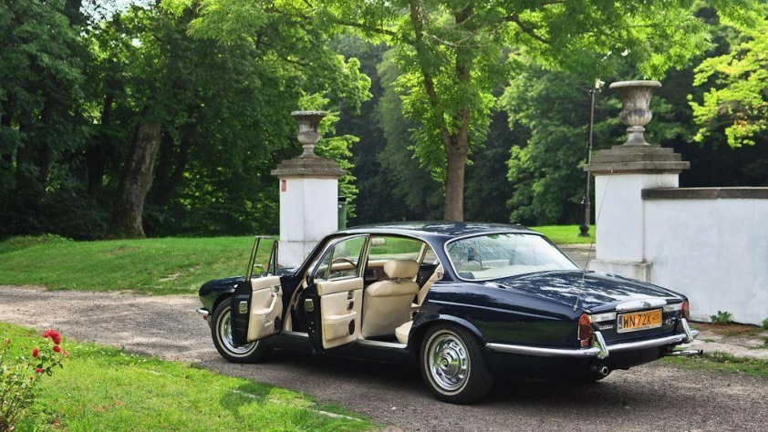 Jaguar XJ6 Daimler 1979 - zdjęcie dodatkowe nr 2