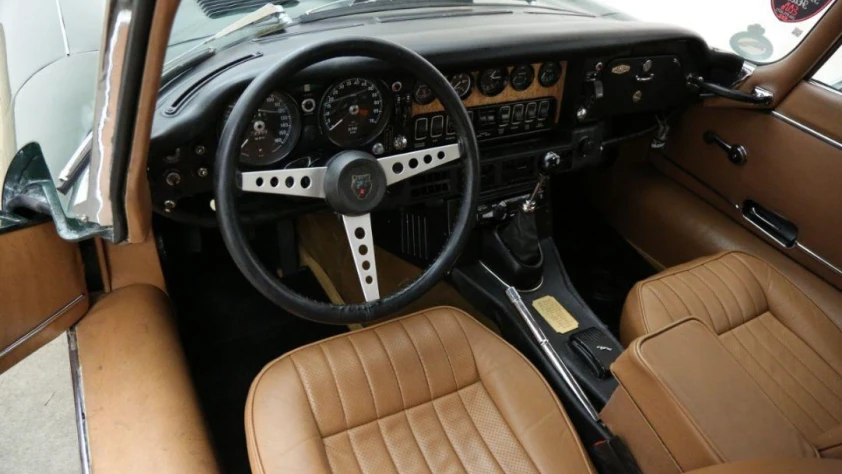 Jaguar E-Type 1972 - zdjęcie dodatkowe nr 5