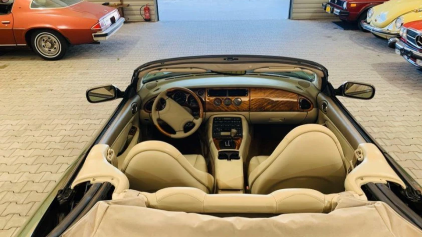 Jaguar XK Cabrio 1999 - zdjęcie dodatkowe nr 2