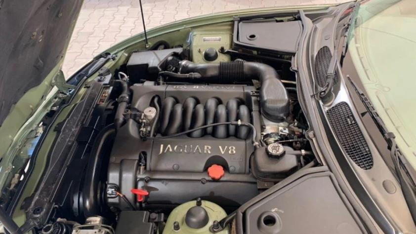 Jaguar XK Cabrio 1999 - zdjęcie dodatkowe nr 30