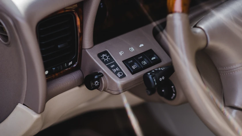 Jaguar XJ 300 1997 - zdjęcie dodatkowe nr 10