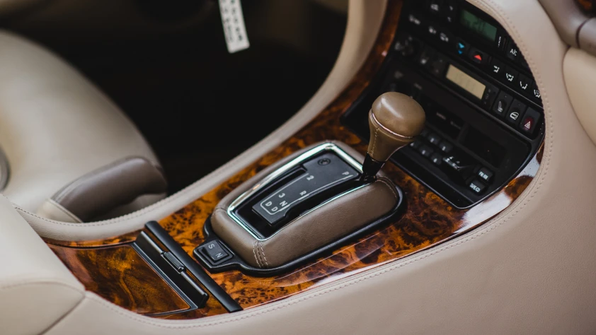 Jaguar XJ 300 1997 - zdjęcie dodatkowe nr 12