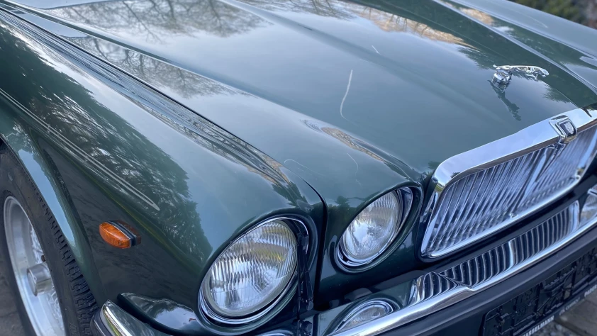 Jaguar  XJ  V12 Sovereign 1987 - zdjęcie dodatkowe nr 19