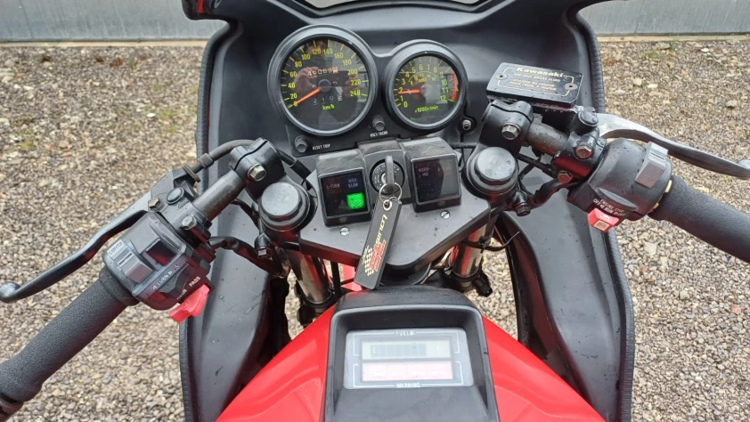 Kawasaki GPZ 1100 Unitrak Top Gun 1985 - zdjęcie dodatkowe nr 4
