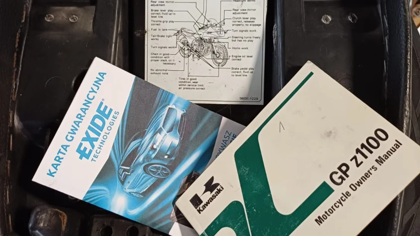 Kawasaki GPZ 1100 Unitrak Top Gun 1985 - zdjęcie dodatkowe nr 7