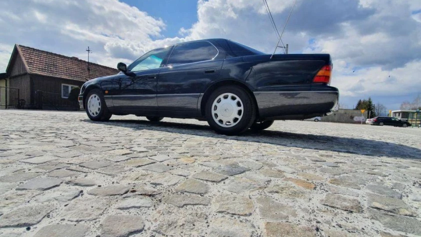 Lexus  LS 400 1995 - zdjęcie dodatkowe nr 3