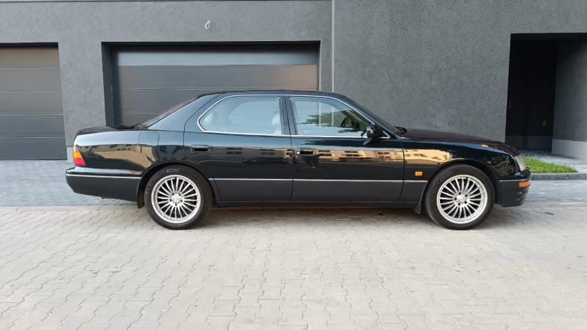 Lexus LS 400 UCF20 1996 - zdjęcie dodatkowe nr 1