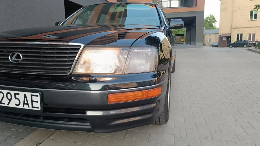 Lexus LS 400 UCF20 1996 - zdjęcie dodatkowe nr 28