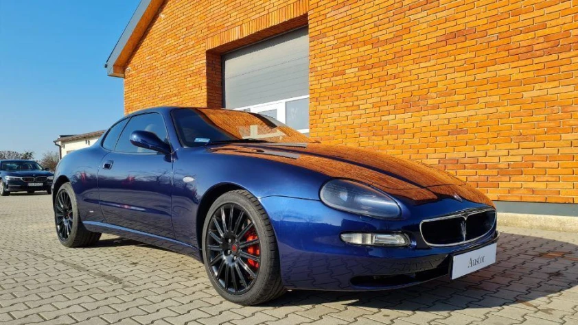 Maserati 4200 2002 - zdjęcie główne