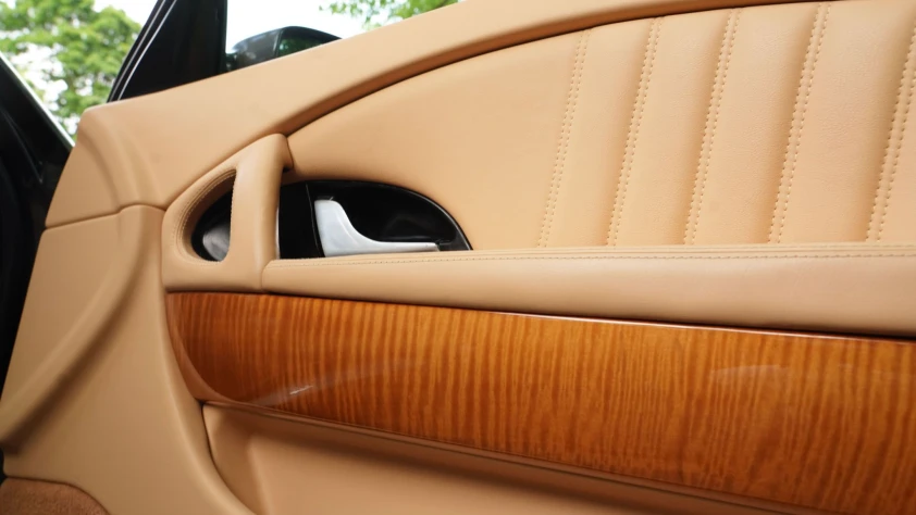Maserati Quattroporte Automatic ZF 2009 - zdjęcie dodatkowe nr 5
