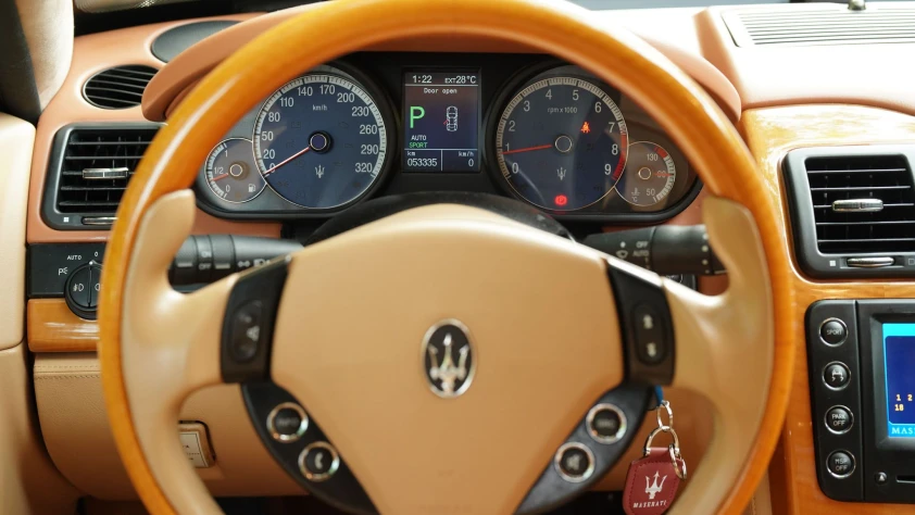 Maserati Quattroporte Automatic ZF 2009 - zdjęcie dodatkowe nr 8